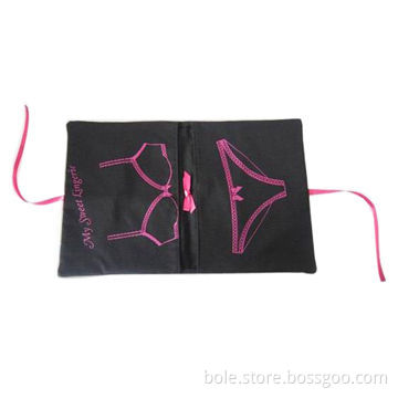 Cosmetic bag, made of cotton, can be used for packaging underclothes, measures 35x22cm